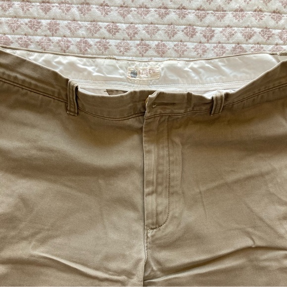 JCrew Classic Fit Khakis - 32x34 - Picture 2 of 5